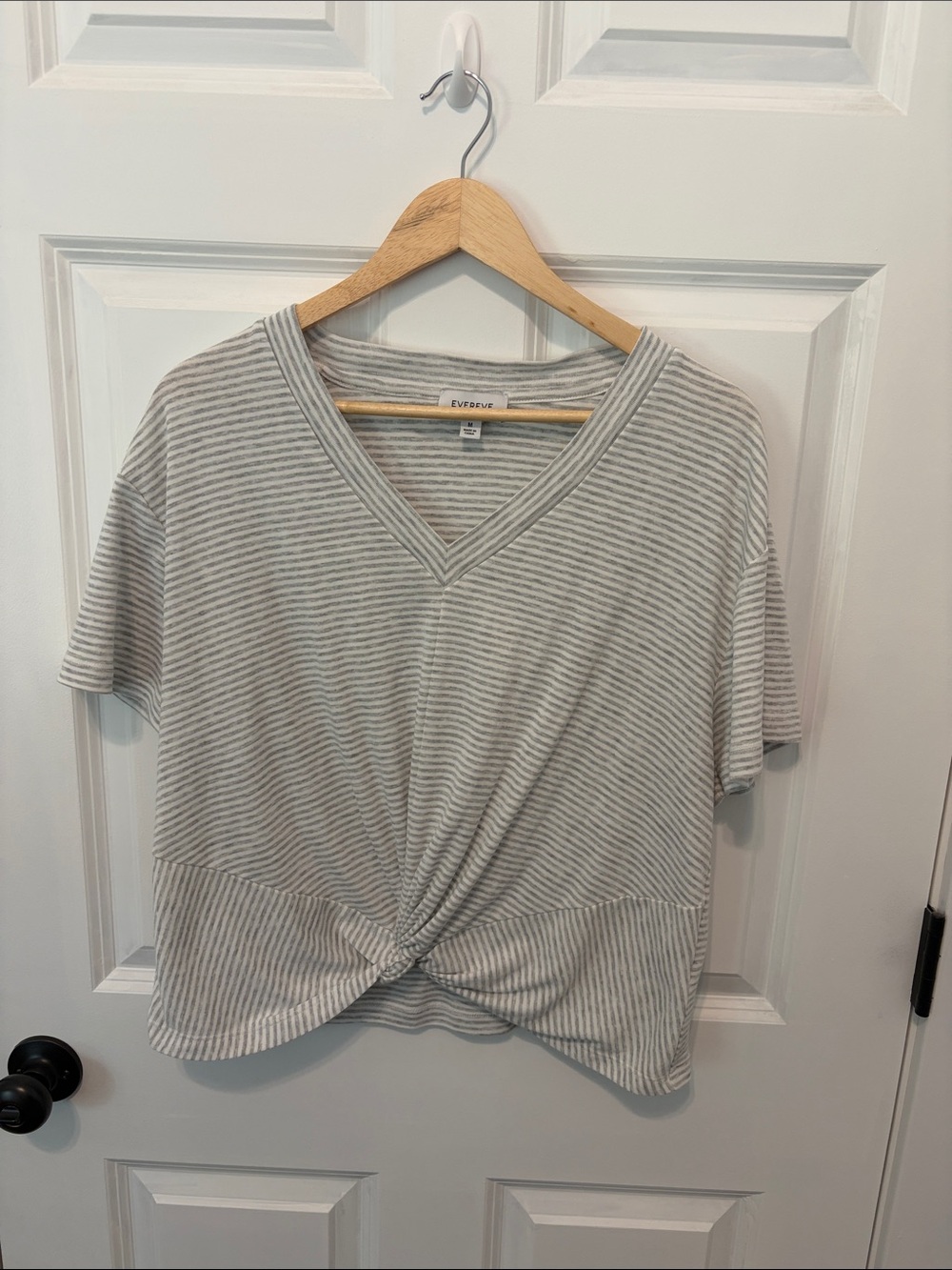 Evereve Gray Striped Twist-Front V-Neck Tee